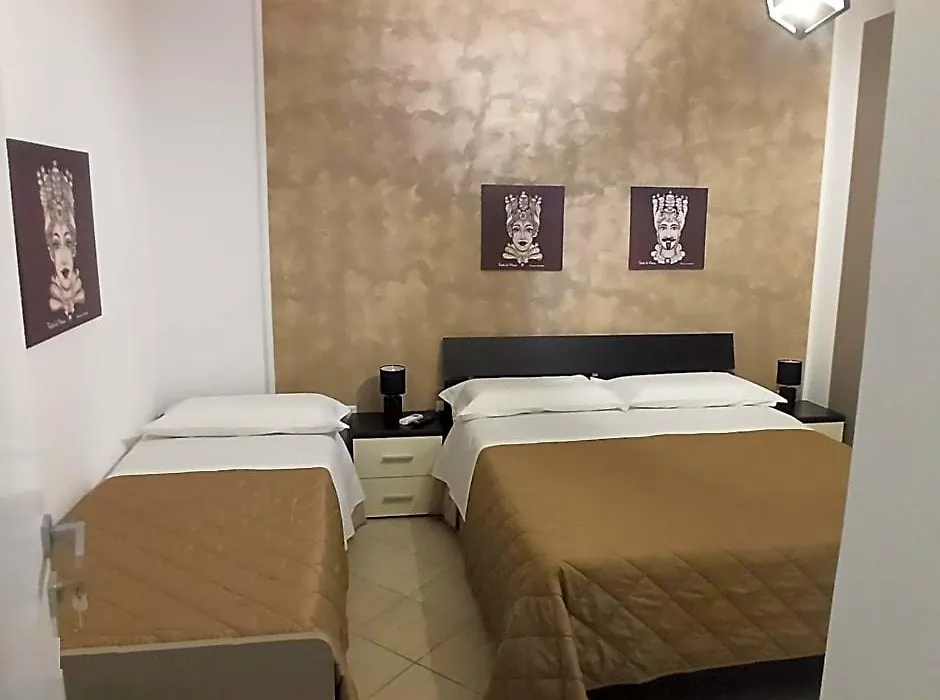 Casa Via Alvaro-1